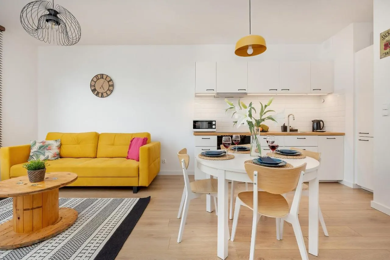 Cheerful Apartment Lesmiana Garnizon Estate By Noclegi Renters Danzig